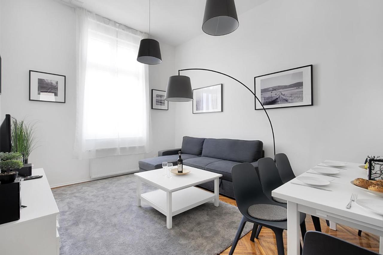 Bpr Cosmos Design With A/c * Boedapest